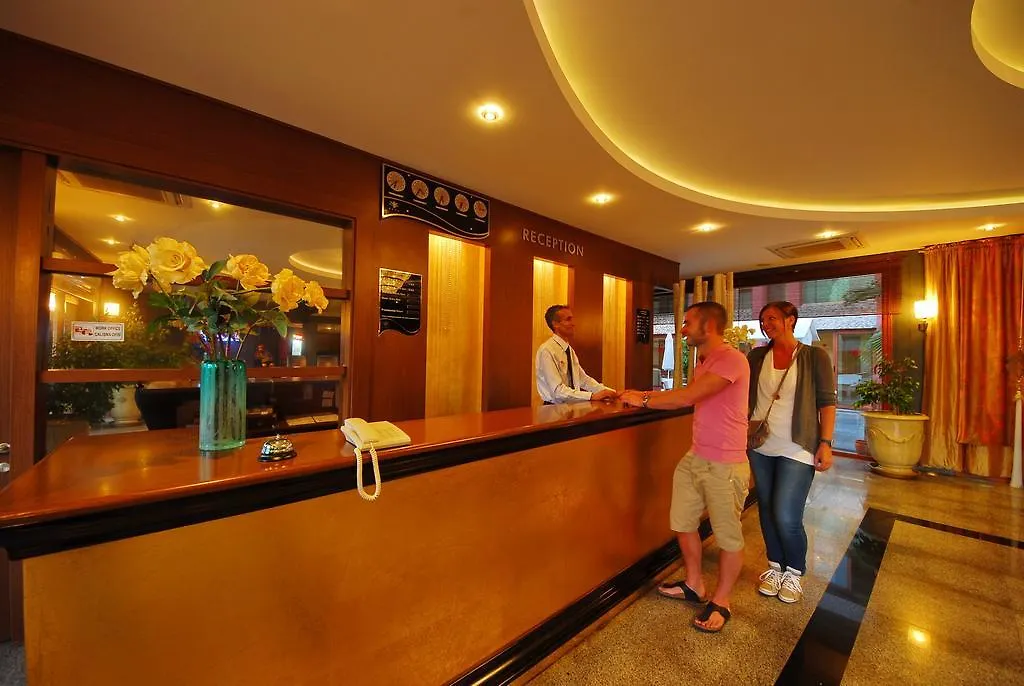 Pasabey Hotel マルマリス
